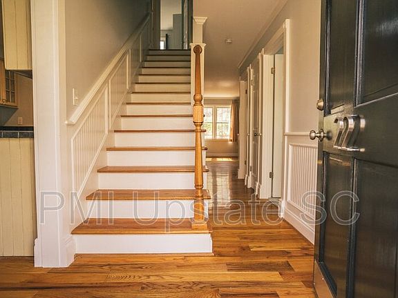 2nd image of 900 N Main St Unit 22