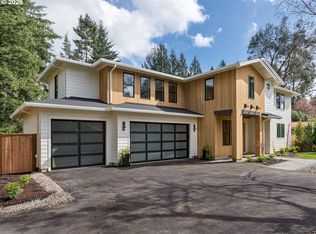 5662 Lakeview Blvd, Lake Oswego, OR 97035