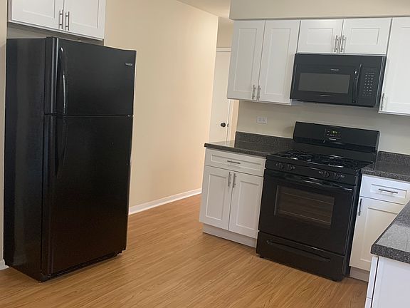 3rd image of 7900 S Wabash Ave #7906-1A