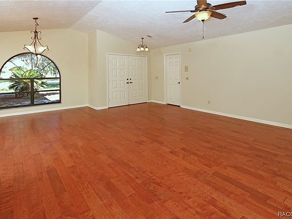 5th image of 306 W Keller St
