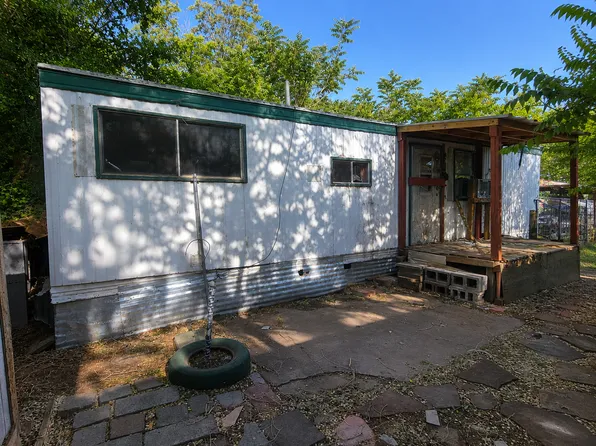 530 Utah St SE Trailer 14A, Albuquerque, NM 87108