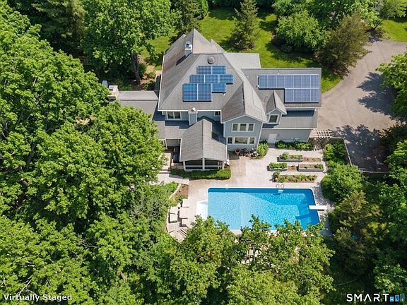 2nd image of 1800 Moose Hill Road