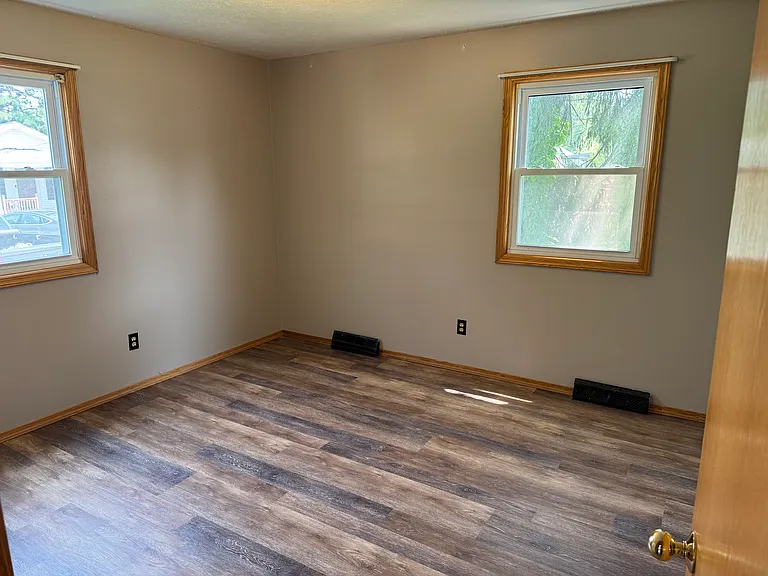 4912 Wellington Ave — Photo 14