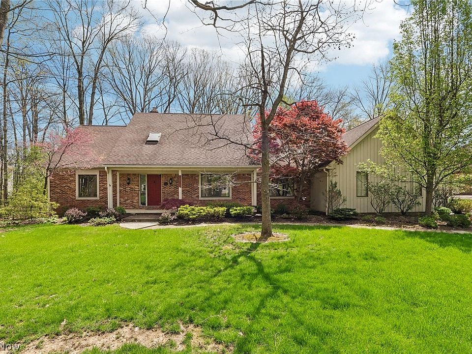 1st image of 2221 Olde Farm Ln