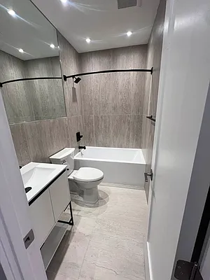 Rented by Level Group | media 16