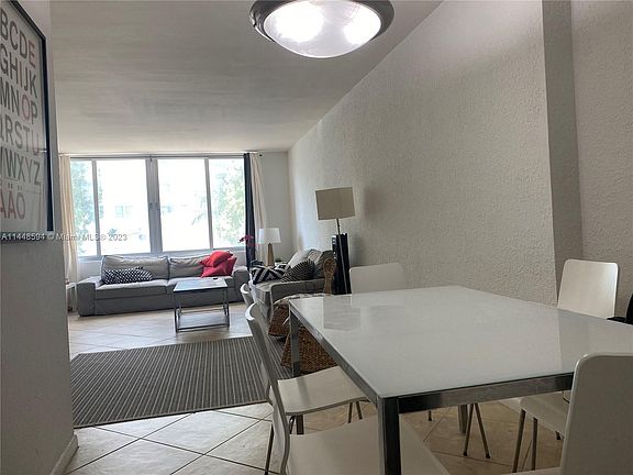 5th image of 1000 West Ave APT 110