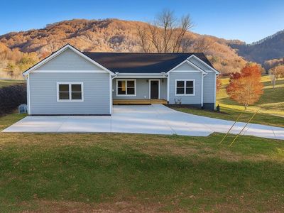 12 Gracie Rose Dr, Waynesville, NC, 28785