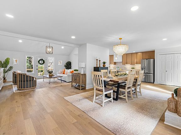 4th image of 117 Riverpoint Dr