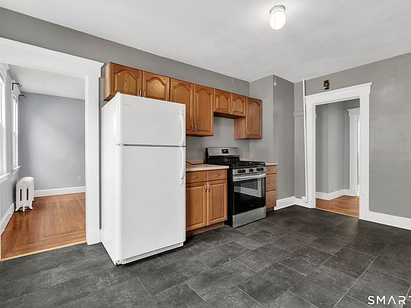 4th image of 1428 Dixwell Avenue