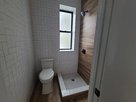 Rented by Lodger Corp | media 15