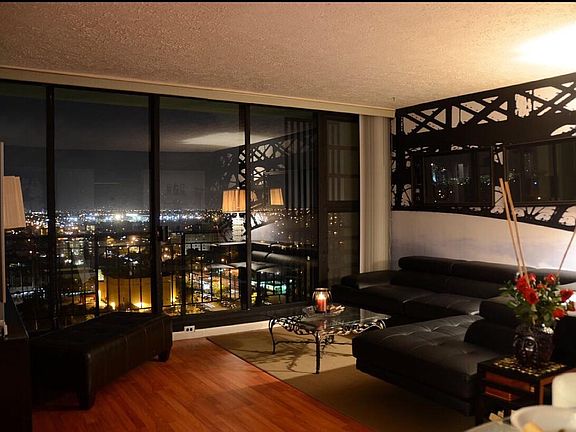 Night View is gorgeous with views of Miami city skyline in d