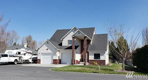 2nd image of 6845 Partridge Dr NE