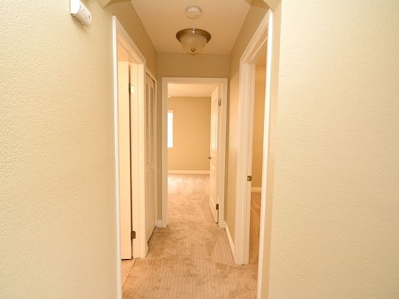 5th image of 1423 Graves Ave 147 #147