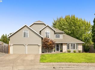 651 NE Kathleen Ct, Hillsboro, OR 97124