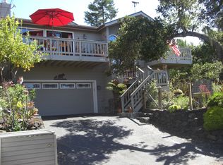 1684 Saint James Rd, Cambria, CA 93428