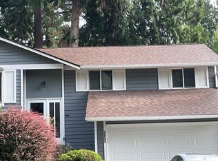 17324 NE 85th Pl, Redmond, WA 98052