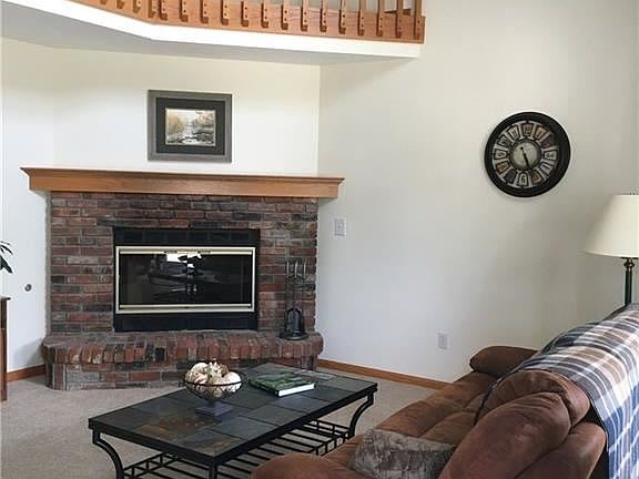 3rd image of 94 High Point Dr Unit 35