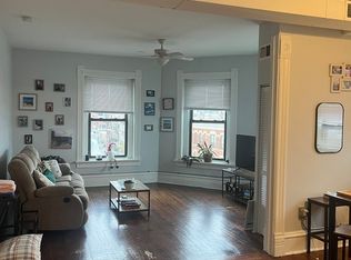 1801 S Throop St #401, Chicago, IL 60608