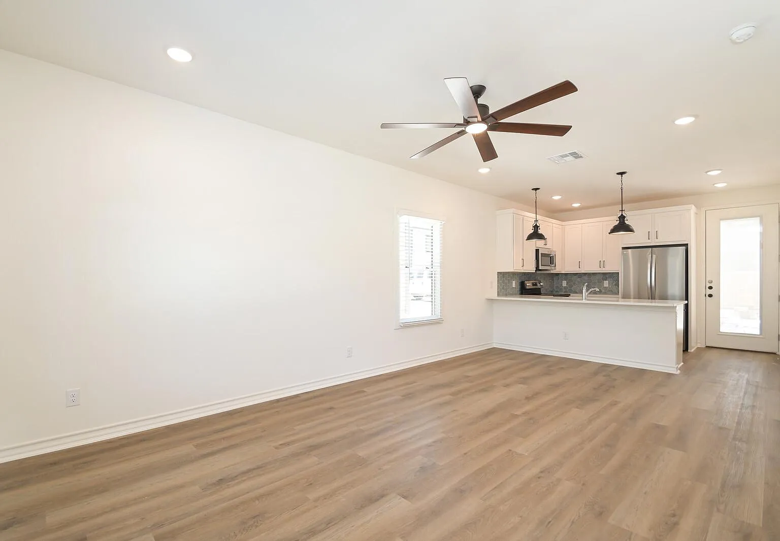 311 Ferguson Ave — Photo 4
