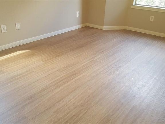 4th image of 6000 Shepherd Mountain Cv Unit 1802