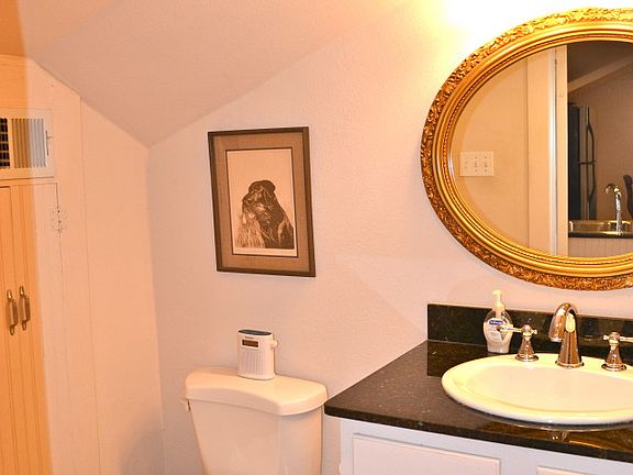 5th image of 2619 Saint Charles Ave #C
