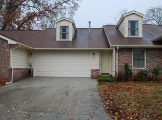 2905 La Villas Dr APT 302, Knoxville, TN 37917