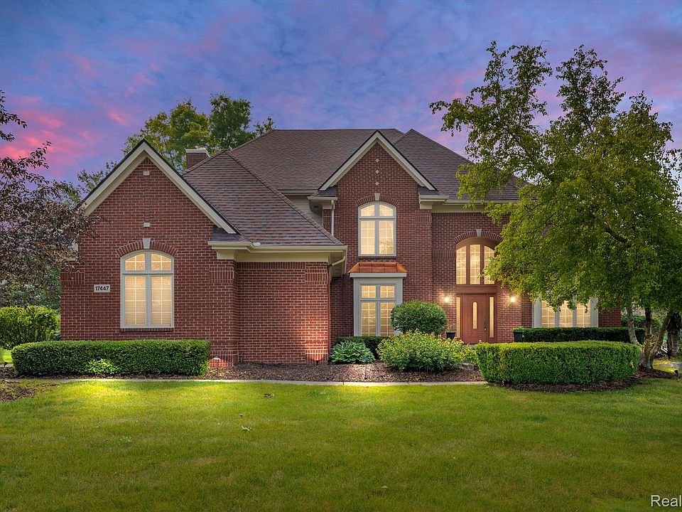 1st image of 17447 Hilltop View Dr