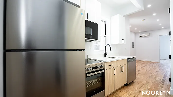 Rented by Nooklyn NYC LLC | media 5