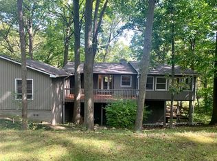 5399 Jendean Ln, Rochester, MI 48306