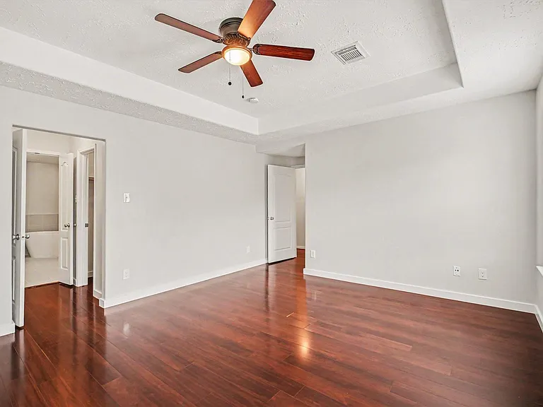 7419 Hollister Rdg — Photo 9