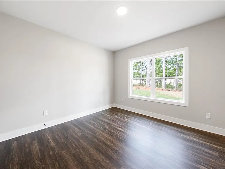 202 Railroad St — Photo 23