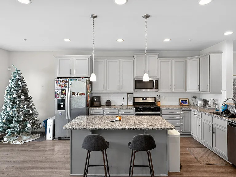 10321 Vista Meadow Way — Photo 3