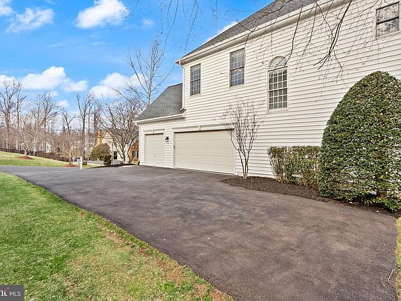 5th image of 24126 Lenah Woods Pl
