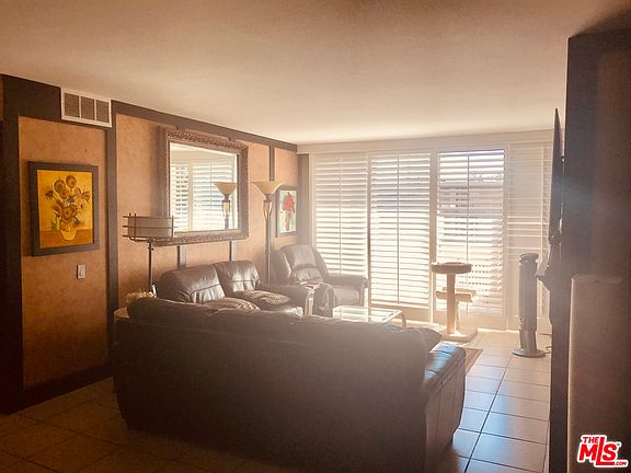 5th image of 421 S La Fayette Park Pl APT 303