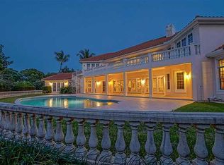 6900 SE Golfhouse Dr, Hobe Sound, FL 33455