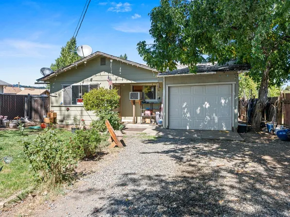 490 Della Avenue, Willits, CA 95490