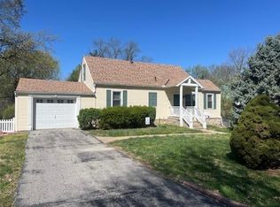 3020 S 8th Ter, Kansas City, KS 66103