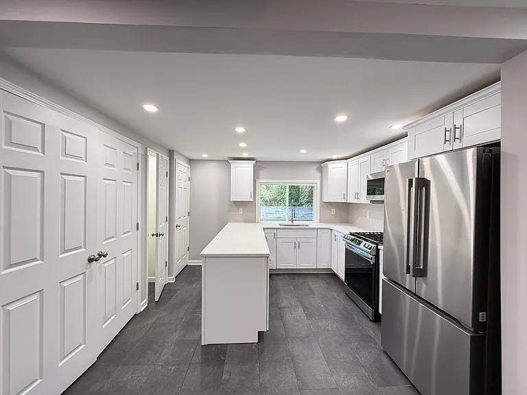 320 Chestnut St #1 — Photo 18