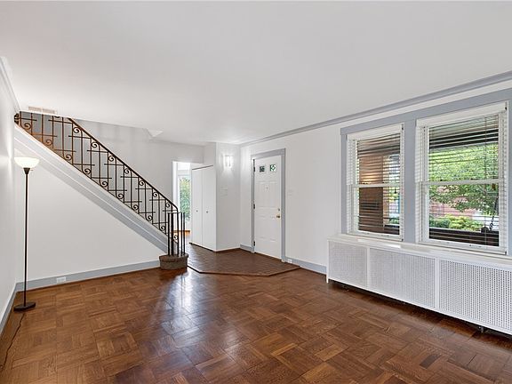 4th image of 6436 Nicholson St