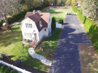 816 Main St, Lynnfield, MA 01940