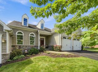 801 Village Club Dr, Wexford, PA 15090