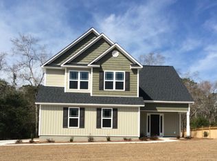 245 Century Rd, Hampstead, NC 28443