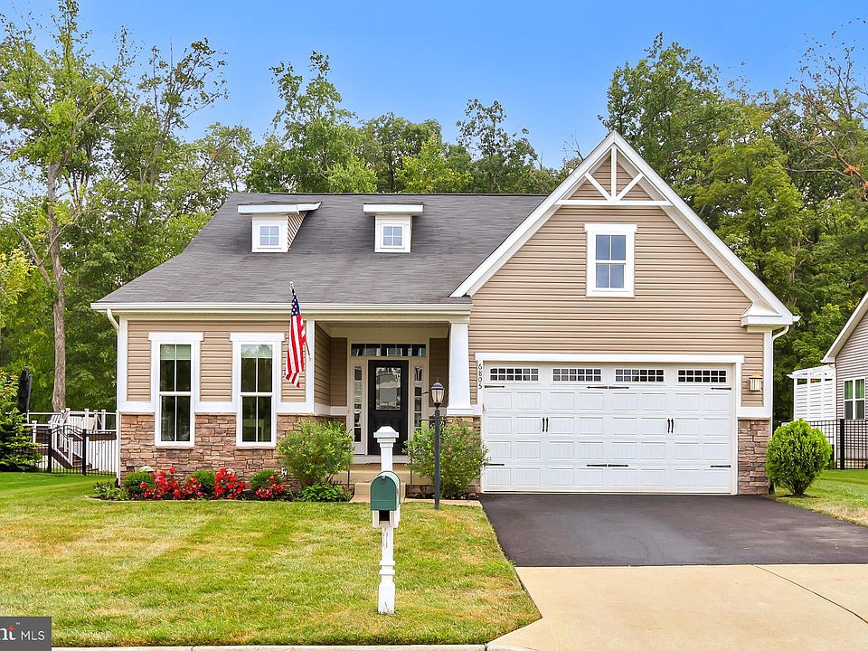 1st image of 6805 Lake Anne Ct
