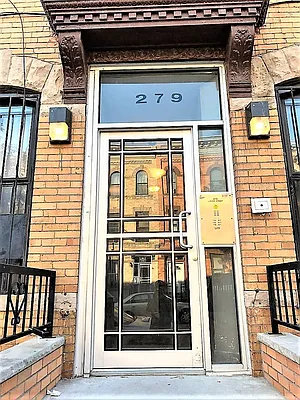 Rented by Brooklyn Group | media 17