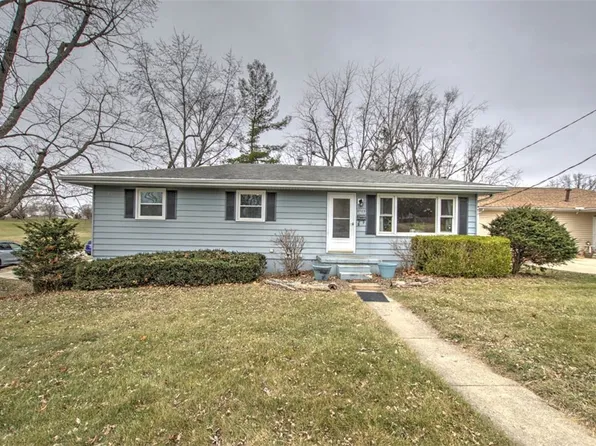 2105 N Summit Ave, Decatur, IL 62526