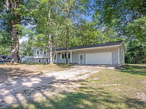 5th image of 7157 Willow Dr