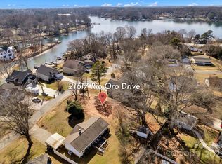 21617 Rio Oro Dr, Cornelius, NC 28031
