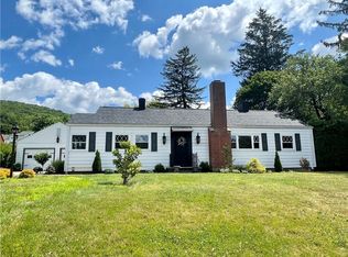 2 Parkway Ln, Bradford, PA 16701