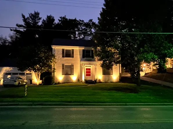 1202 Amsterdam Rd, Park Hills, KY 41011