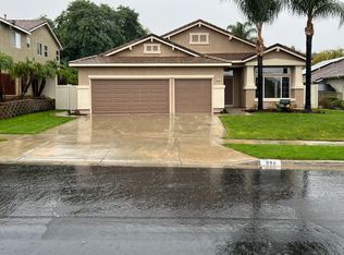 886 Hearst Way, Corona, CA 92882